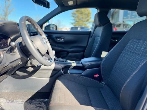 Used 2023 Honda HR-V Sport image 16