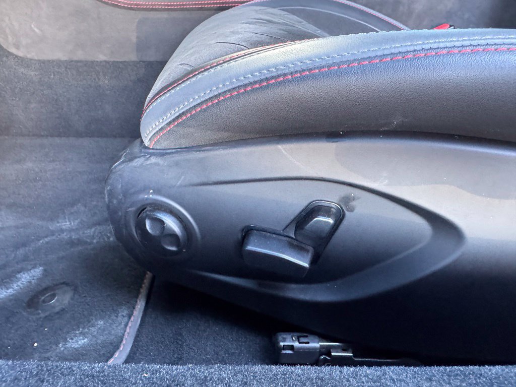 Used 2022 Maserati MC20 Coupe RWD image 18