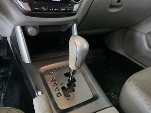 Used 2012 Subaru Forester 2.5X Touring AWD/4WD image 23