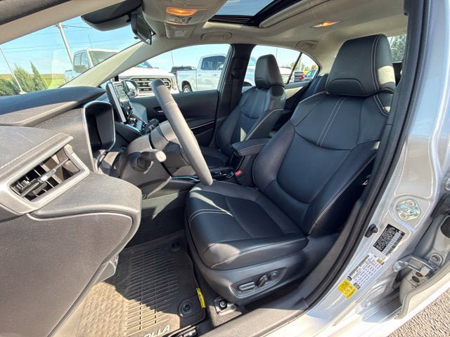 Used 2020 Toyota Corolla XLE FWD image 18