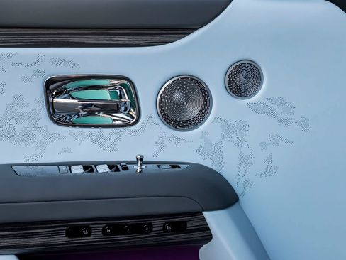 Certified 2026 Rolls-Royce Ghost Extended Wheelbase AWD/4WD image 28