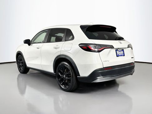 Certified 2023 Honda HR-V Sport image 7