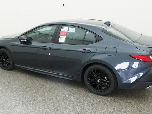 New 2026 Toyota Camry SE image 4