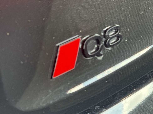 Used 2024 Audi Q8 e-tron Premium AWD/4WD image 10