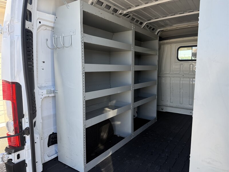 Used 2025 RAM ProMaster 2500 FWD image 19