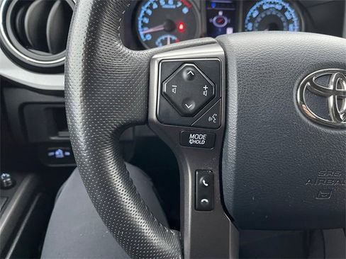 Used 2019 Toyota Tacoma TRD Sport image 24