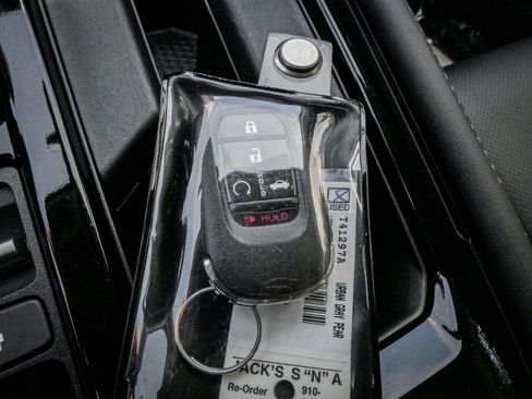 Used 2025 Honda Accord Touring image 36
