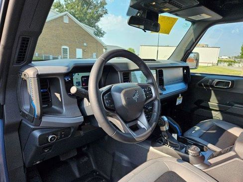 New 2024 Ford Bronco Black Diamond image 12