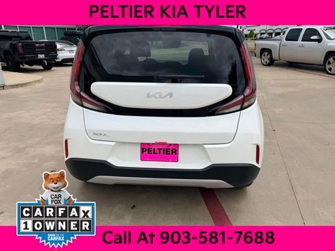 Certified 2025 Kia Soul LX FWD image 9