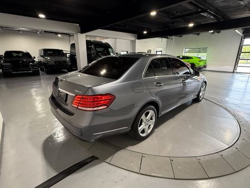 Used 2016 Mercedes-Benz E 350 4MATIC Sedan image 9