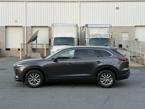 Used 2018 MAZDA CX-9 Touring image 10