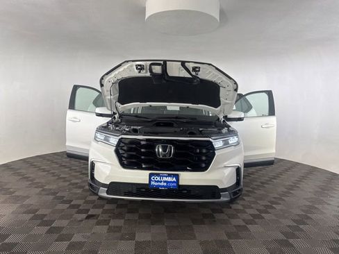 Certified 2025 Honda Pilot Elite image 15