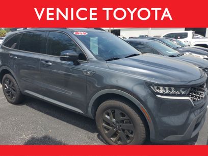 Used 2022 Kia Sorento S w/ Panoramic Sunroof Package
