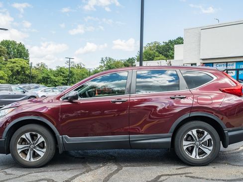 Used 2019 Honda CR-V LX image 4