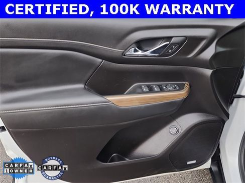 Certified 2023 GMC Acadia SLE w/ Driver Convenience Package image 10