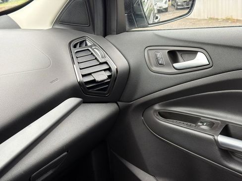 Used 2018 Ford Escape SEL AWD/4WD image 30