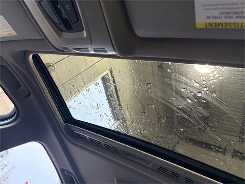 Used 2016 BMW 320i xDrive Sedan image 20