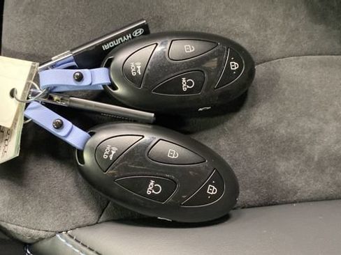 New 2026 Hyundai Elantra N FWD image 31