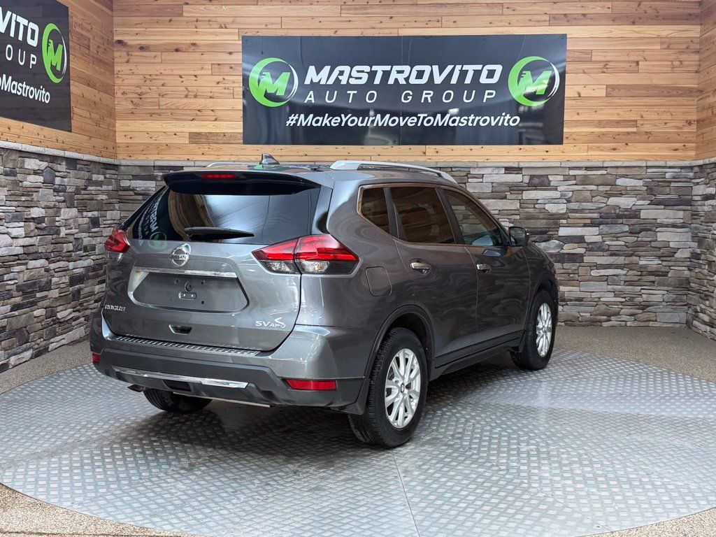 Used 2017 Nissan Rogue SV AWD/4WD image 19