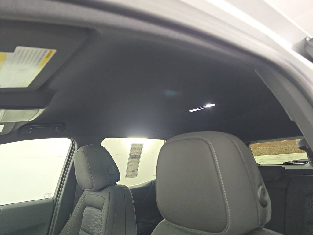 New 2027 Chevrolet Equinox LT AWD/4WD image 26