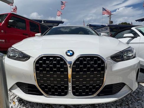 Used 2021 BMW 430i Coupe w/ Convenience Package image 4