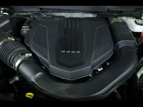 Used 2025 GMC Acadia Elevation image 20