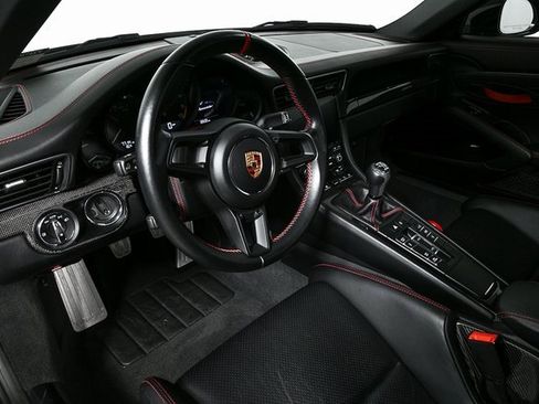 Used 2019 Porsche 911 Speedster image 4