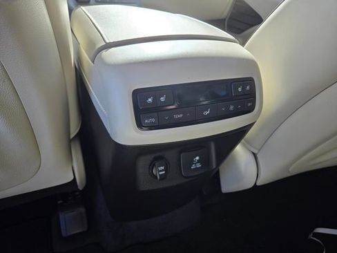 Used 2020 Hyundai Palisade Limited AWD/4WD image 11