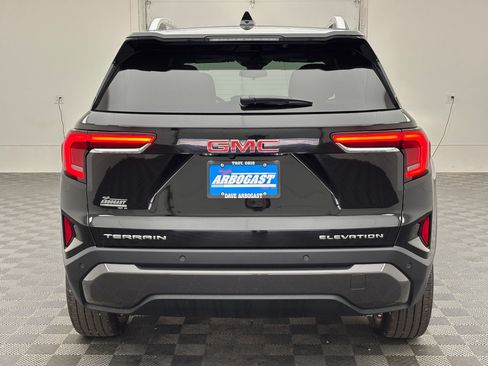 New 2027 GMC Terrain Elevation w/ Elevation Premium Package FWD image 9