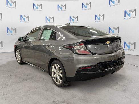 Used 2017 Chevrolet Volt Premier FWD image 3