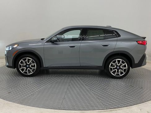 New 2026 BMW X2 xDrive28i w/ Technology Package image 2