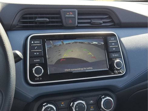 New 2025 Nissan Versa SV w/ Trunk Package FWD image 22