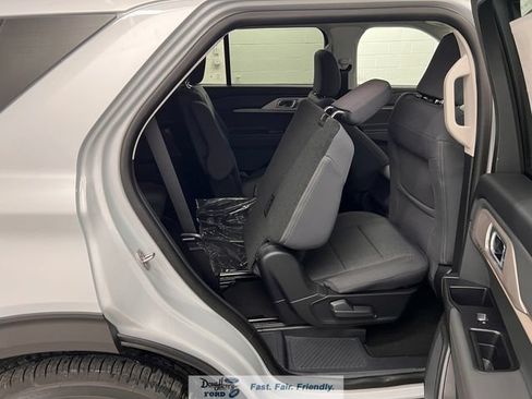 New 2026 Ford Explorer Active RWD image 43