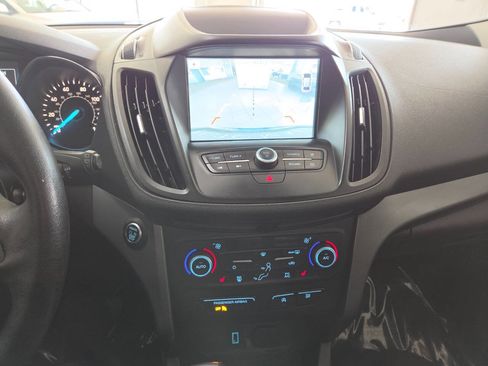 Used 2019 Ford Escape SEL image 31