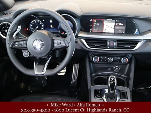 New 2025 Alfa Romeo Stelvio Sprint AWD/4WD image 7