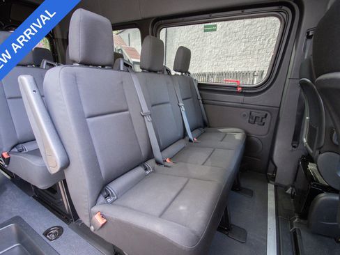 Used 2024 Mercedes-Benz Sprinter 2500 image 18