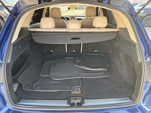 Used 2018 Mercedes-Benz GLC 300 image 25