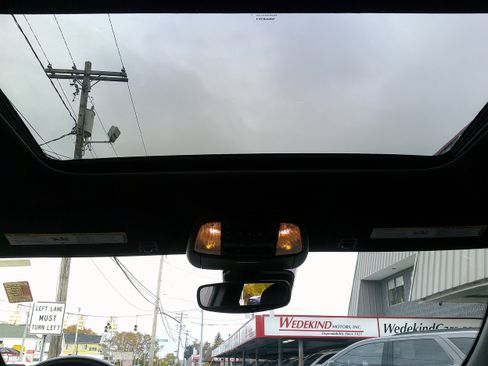 Used 2023 Dodge Durango GT image 23