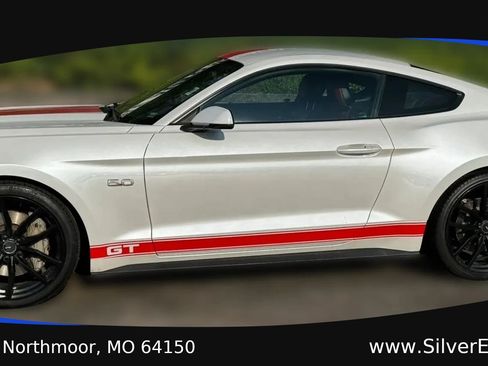 Used 2017 Ford Mustang GT Premium RWD image 2