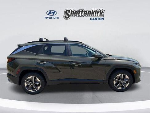 Used 2026 Hyundai Tucson SEL FWD image 4