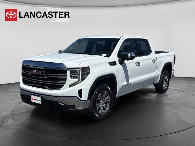 Used 2025 GMC Sierra 1500 SLT RWD image 3