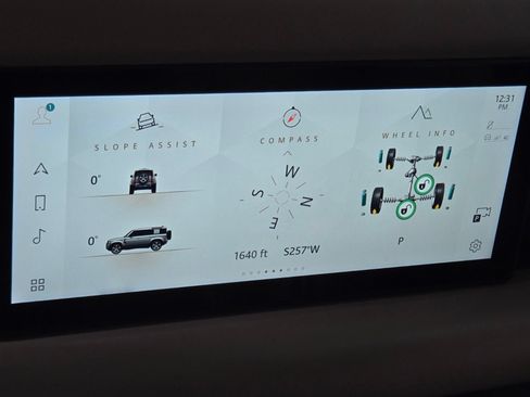 Used 2020 Land Rover Defender 110 HSE AWD/4WD image 32