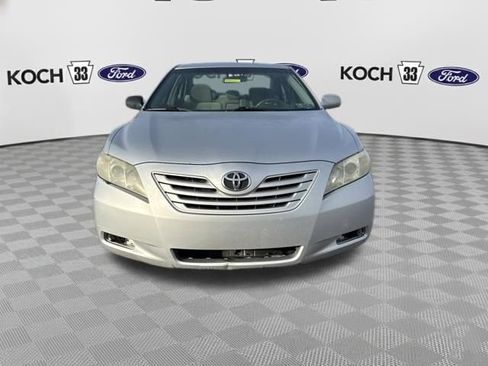 Used 2009 Toyota Camry CE image 2