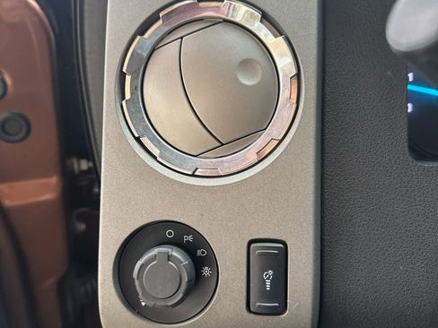 Used 2012 Ford F350 Lariat w/ Chrome Pkg image 16