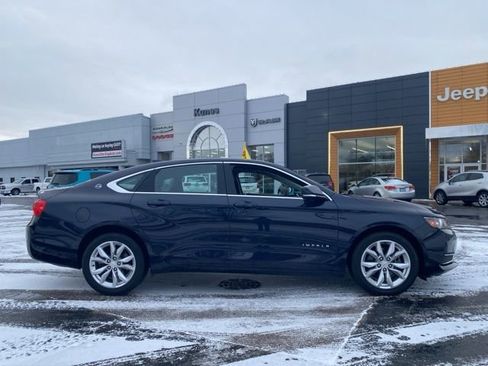 Used 2017 Chevrolet Impala LT image 3