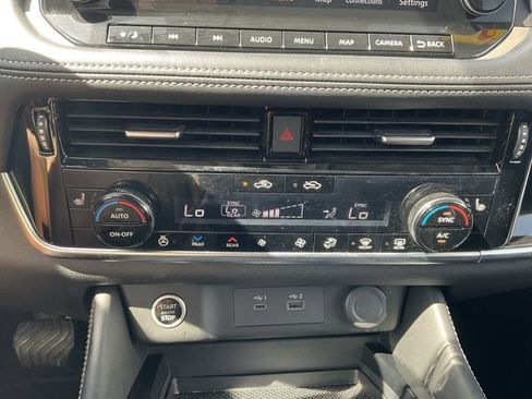 Certified 2023 Nissan Rogue SL w/ SL Premium Package AWD/4WD image 16