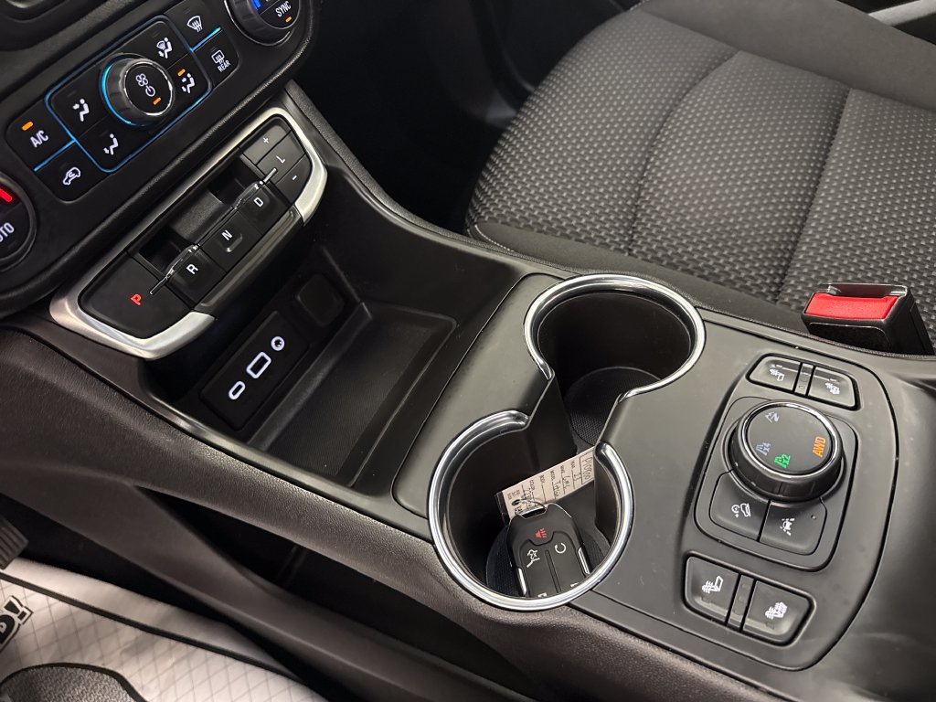 Used 2023 GMC Terrain SLE w/ Driver Convenience Package AWD/4WD image 20