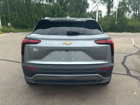 Used 2024 Chevrolet Blazer EV LT AWD/4WD image 4