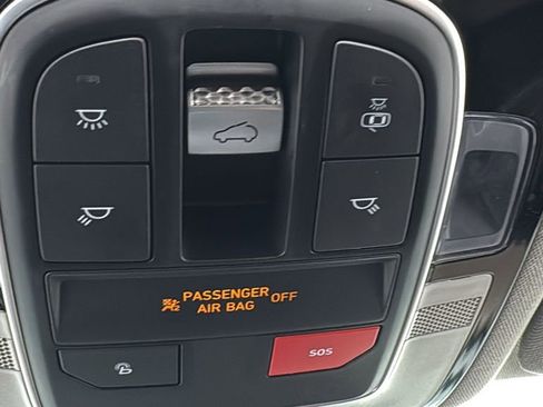 Used 2023 Hyundai Santa Fe Limited image 31