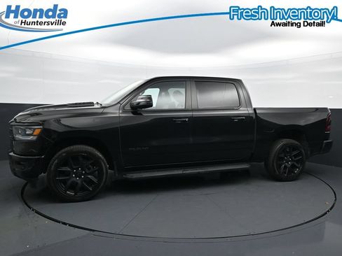 Used 2023 RAM 1500 Laramie AWD/4WD image 6